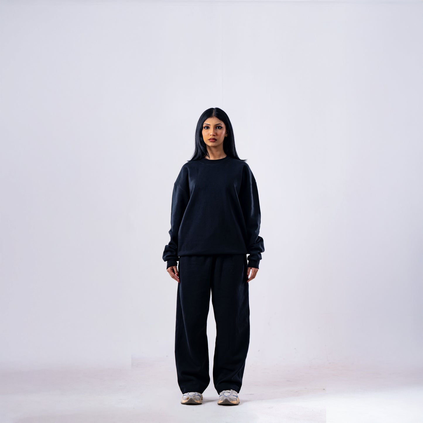 Black Essentials Sweatshirt