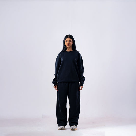 Black Essentials Sweatshirt